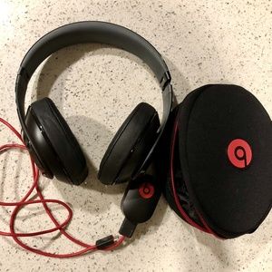 Studio Beats By Dre Headphones In Black